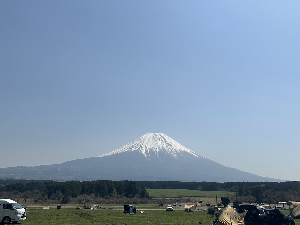 2泊３日のふもとっぱら🏕️
風が強い時間もあったけど
とってもリフレッシュできた〜🏕️
明日からまた仕事がんばろ😊

キャンプサイコー🏕️