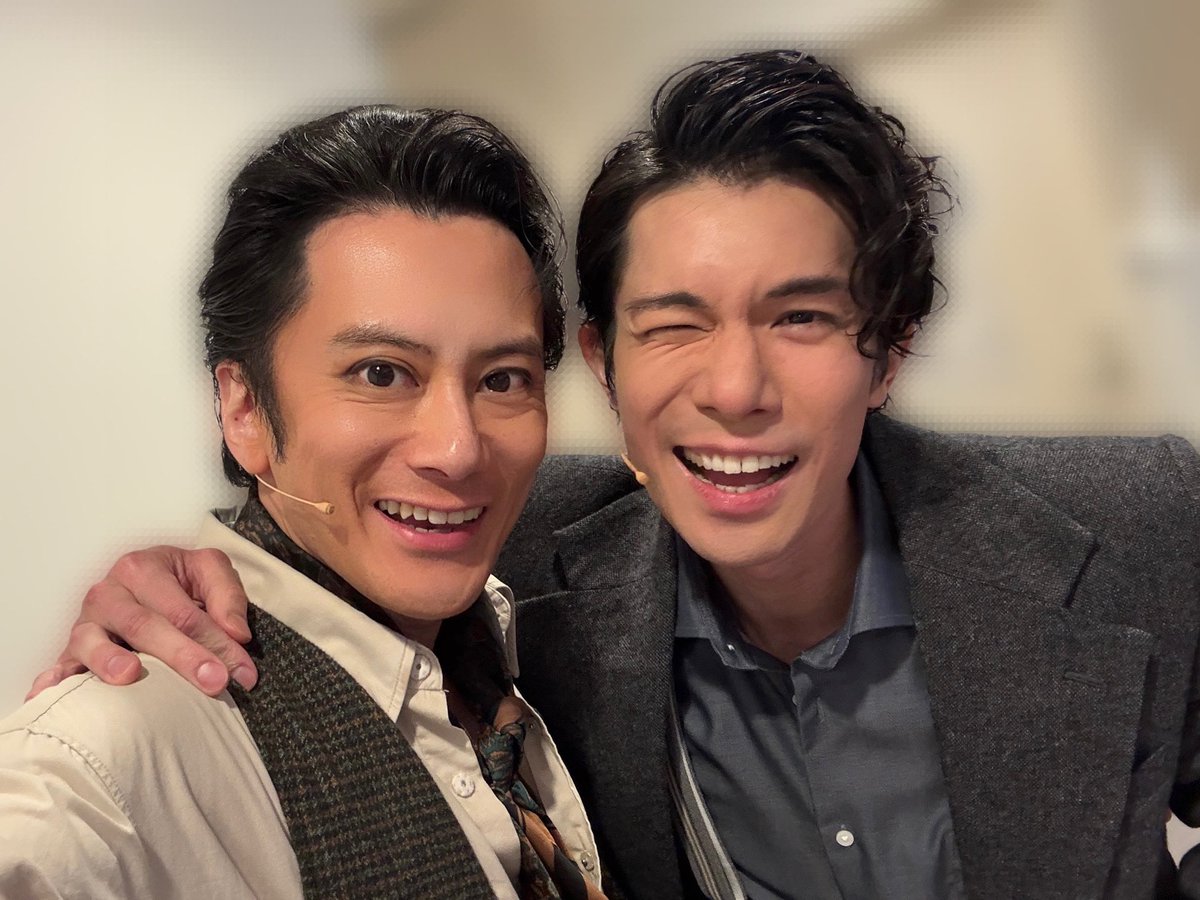 ryosei_konishi's tweet image. 昨日は一足早く、勇人×玲香ちゃん×広大が東京千穐楽を迎えた。この座組は単純な掛け算以上に組み合わせの妙が作品の色を変える最強のファミリー♪

本日13時公演は、ぴろし×うみちゃん×太田くんペアでいよいよ東京千穐楽！

#ボニクラ
#bonnieandclydemusical 
#柿澤勇人
#桜井玲香
#吉田広大