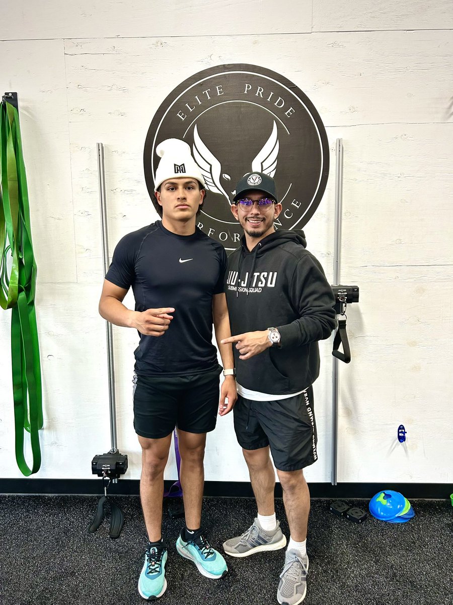 Caleb Cruz “Cruz Control” (@calebcruz2027) on Twitter photo We been doing this for a while now. My guy has been in my corner since I was 6 years old. The best trainer, brother and friend anyone can ask for. He built my foundation and we riding till the wheels fall off. We working hard and it’s almost showtime! <a href="/ThePrideCoach/">David Hernandez</a> We been doing this for a while now. My guy has been in my corner since I was 6 years old. The best trainer, brother and friend anyone can ask for. He built my foundation and we riding till the wheels fall off. We working hard and it’s almost showtime! <a href="/ThePrideCoach/">David Hernandez</a>