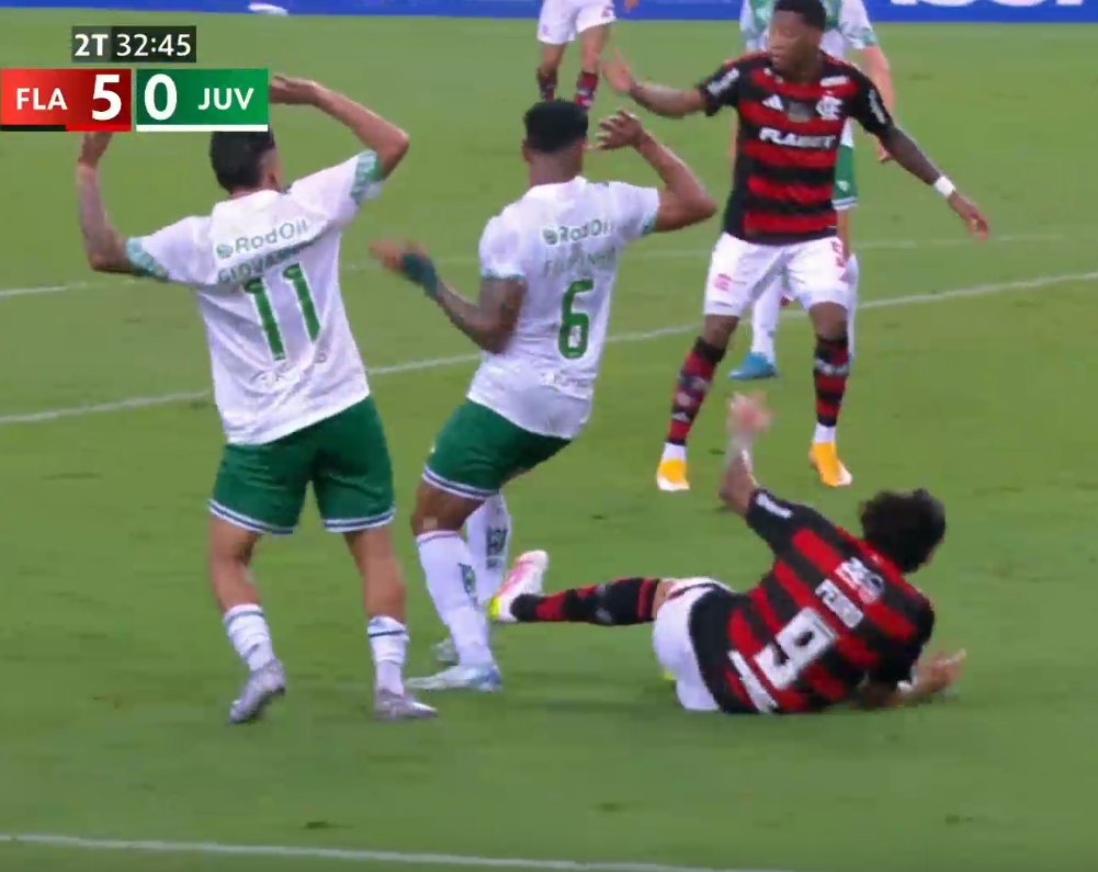 EM MENOS DE 10 MINUTOS O PEDRO JÁ BRIGA PELA ARTILHARIA MLK, ESSE CARA É FORA DO NORMAL