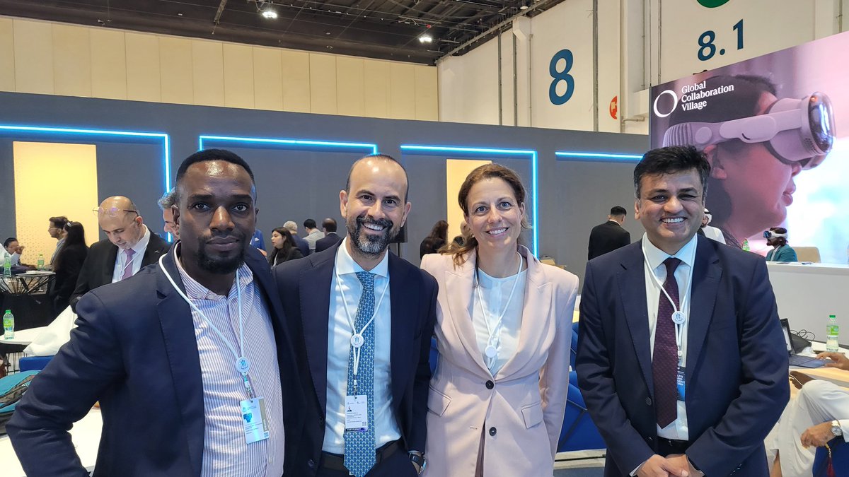 Met quite a number of business development experts from across the globe. #Uganda #AIMCongress2025 #DigitalInclusion #BridgeTheDivide #TechForGood #AfricaConnected #FutureOfTech