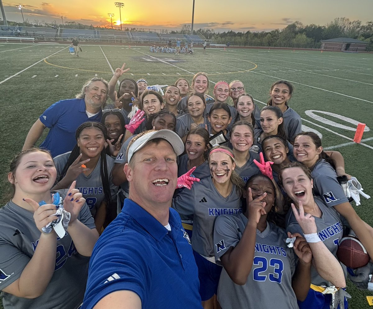 Knights go 1-0 on senior night with a 26-20 win vs Brentwood! 2 TD’s from Leilani Washington and 2 from Faith Moody all passes from Emma Ignatin! Mackenzie Bates with 2 INT’s on defense. Knights move to 3-0 in the district and 8-0-1 on the season! #uKNIGHTed