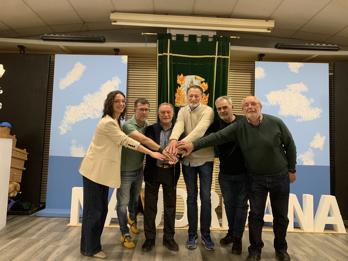 najordana's tweet image. Aquesta és la nova Junta Gestora al coapdavant de la comissió: Jose Vicente Llopis, Paco Bartual, Enrique Ángeles, Pere Borrego i Núria Llopis.

Hui comença una nova etapa. I amb ella, el compromís de continuar cuidant, projectant i fent créixer Na Jordana” Enhorabona xics.