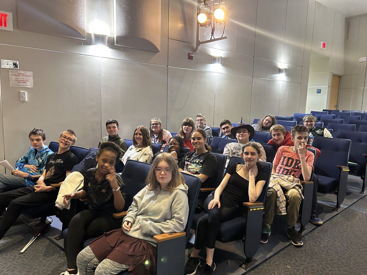 Mrs. Schibler tweet media