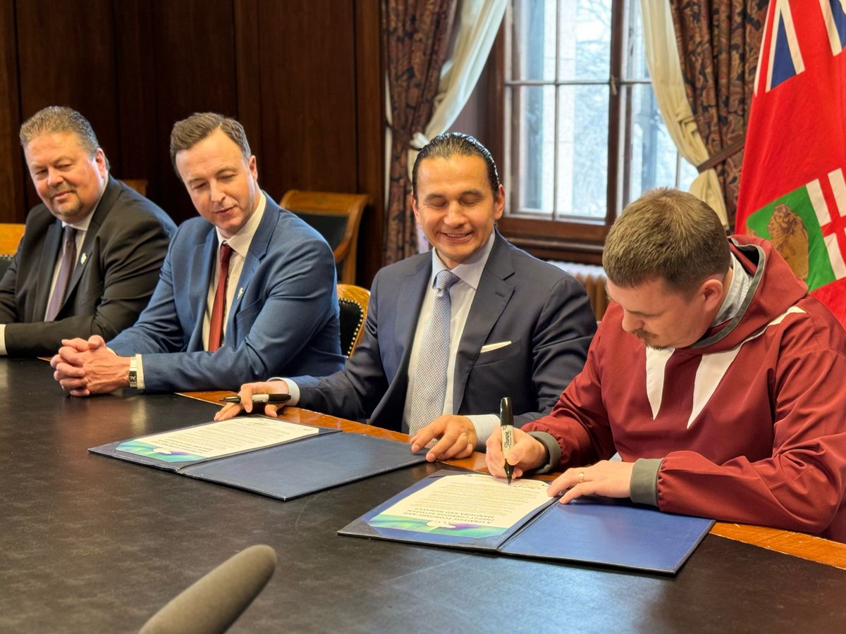 Premier P.J. Akeeagok tweet media