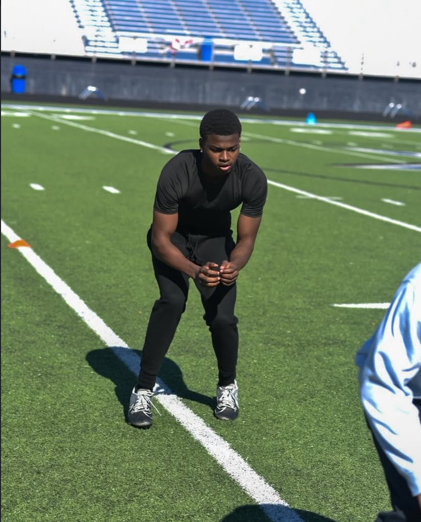 Evin McDowell 6’2 26’ CB tweet media