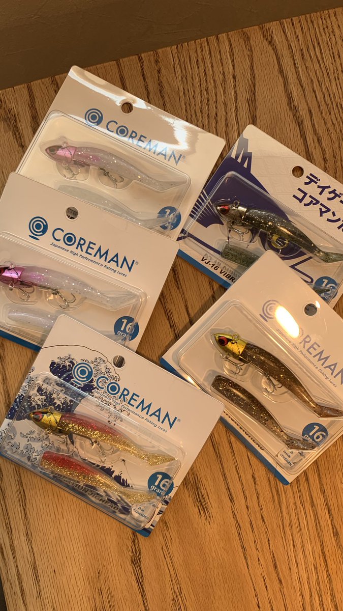 sakeuo_ch's tweet photo. こんなんナンボあってもイイですから
(見かけるたびに買ってたら溜まってきた💦) https://t.co/Le8CuC8V0p