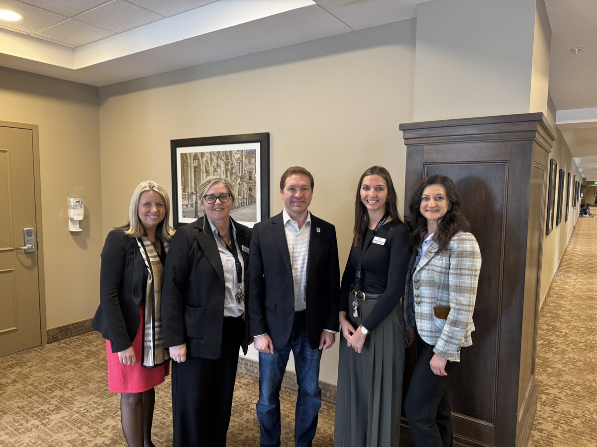 peopleCare Communities 🇨🇦 tweet media