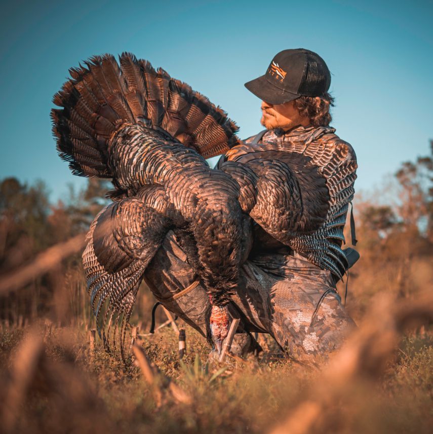 Halfway to the weekend. 

📸 @lockedinproductions

#kentcartridge #outdoors #turkeyhunting #weekendwarrior #hunting #turkey