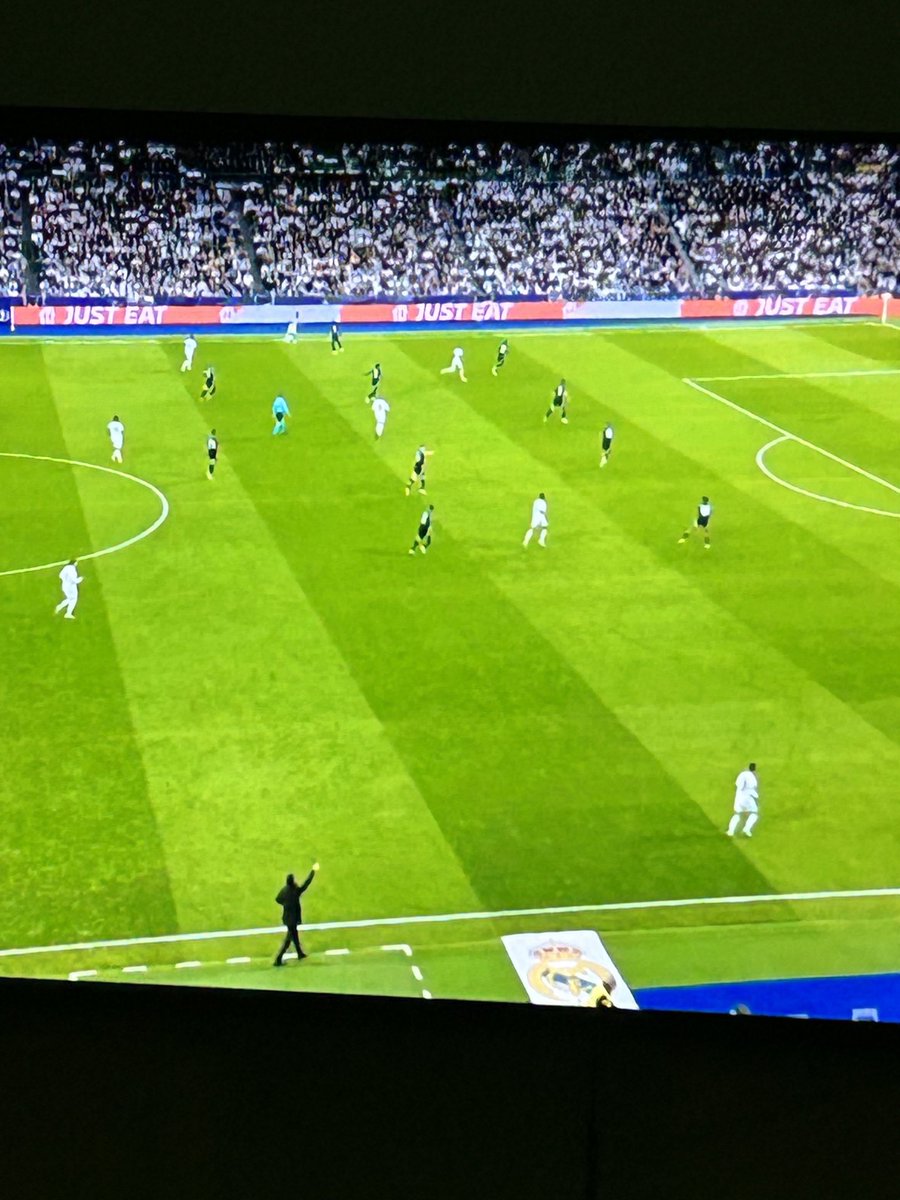 Great to see Arsenal playing 4-4-2 and beat Real Madrid probably the biggest club team in the world 🌍.