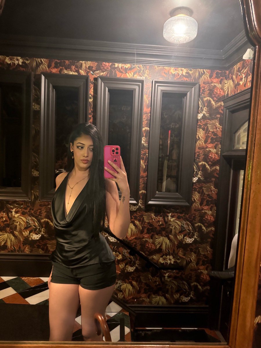 itsjasssi's tweet image. 🎂🎀