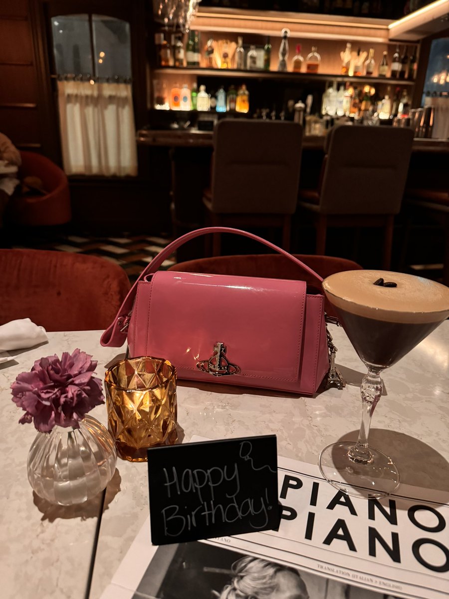 itsjasssi's tweet image. 🎂🎀