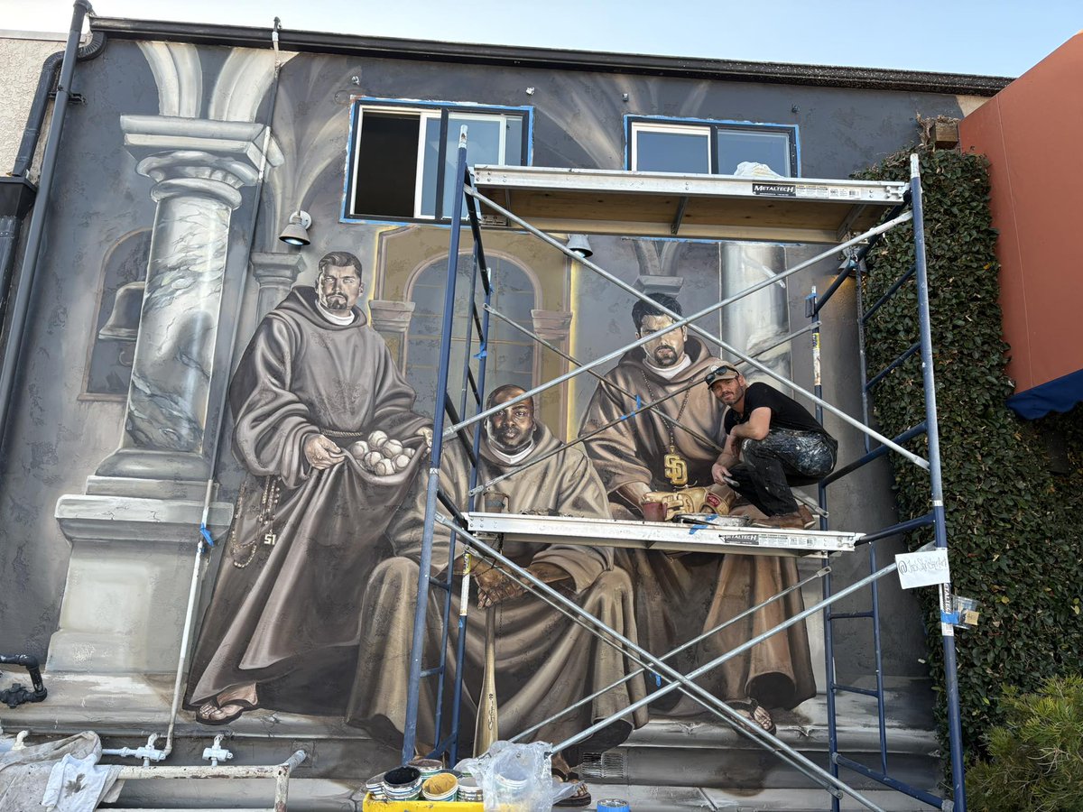 Would ya look at that...😀

<a href="/tonygwynnjr/">Tony Gwynn Jr.</a> <a href="/thestevenwoods/">Woods</a> <a href="/BenAndWoods/">Ben & Woods</a> 
#Padres