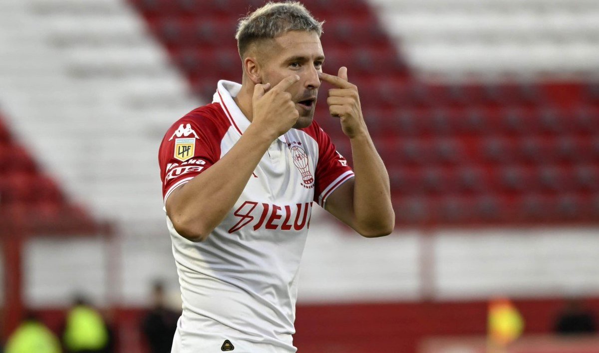 🗣 🎙 AHORA – Matko Miljevic, jugador de Huracán, en #UnBuenMomento con @marcepalaciosmp y equipo.