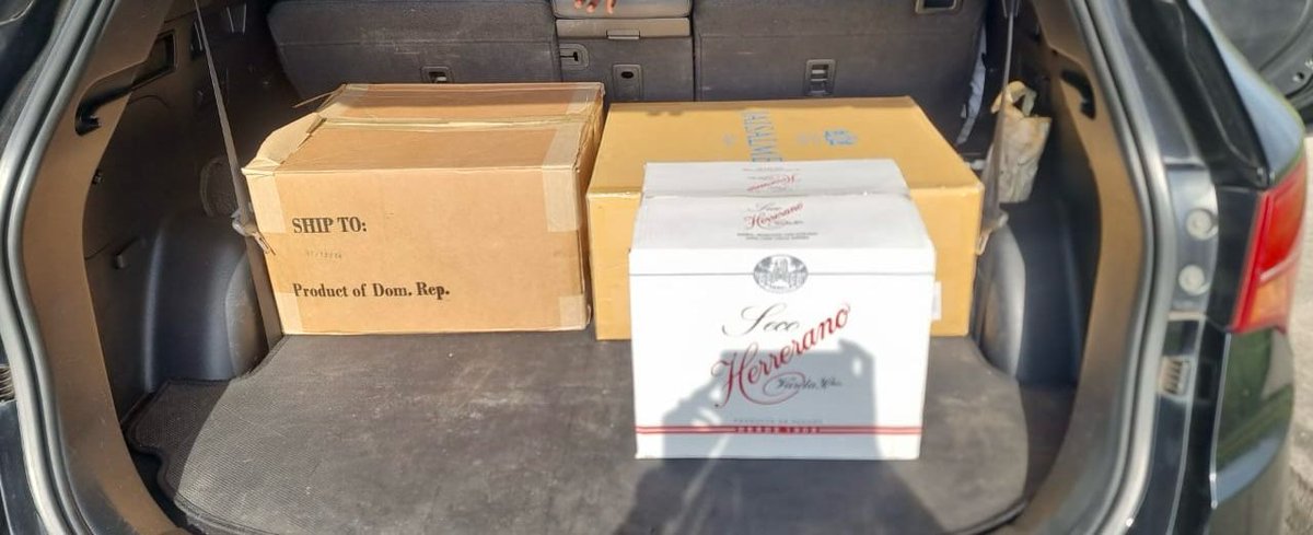 aduanaspanama's tweet image. Inspectores de la DPFA llevaron a cabo 2 operativos de control y vigilancia logrando la retención de mercancías variadas en dos casos que se encuentran actualmente bajo investigación.