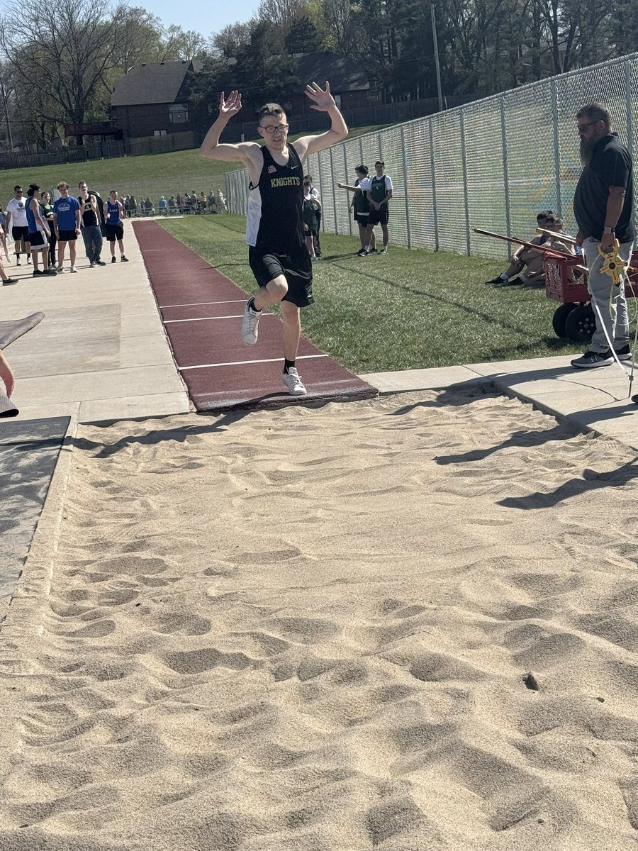 LSEAthletics's tweet photo. Unified Track competed at Southeast today! The atmosphere was amazing, and the Knights did great! https://t.co/zeH9Fw4Azn