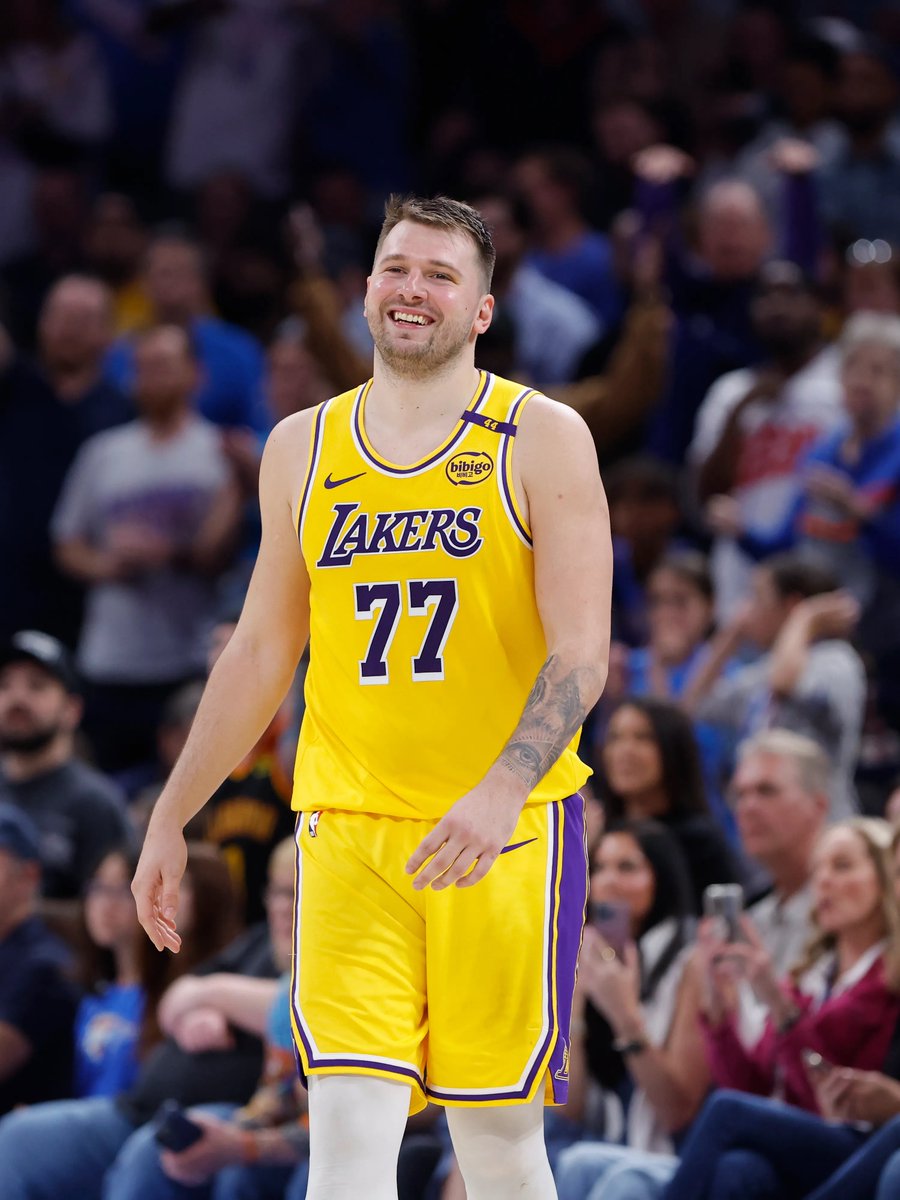 LegionHoops's tweet photo. “He doesn’t think a single person in the world can guard him.”

— JJ Redick on Luka Doncic

(via @mcten) https://t.co/Ipih0w3LIL