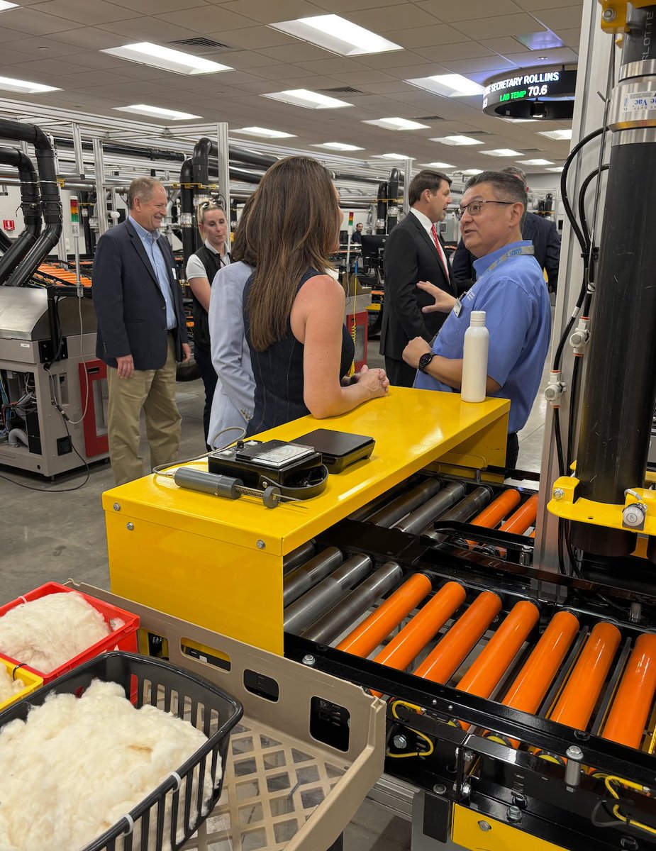 Secretary Brooke Rollins (@secrollins) on Twitter photo Here in Lubbock with <a href="/RepArrington/">Rep. Jodey Arrington</a> at the Cotton Classification Complex — a powerhouse partnership between <a href="/USDA/">Dept. of Agriculture</a> & <a href="/TexasTech/">Texas Tech University</a>! 💪
Spoke w/ TX producers to hear firsthand what they need to keep feeding, clothing, & building America. <a href="/USDA/">Dept. of Agriculture</a>, we have their back! Here in Lubbock with <a href="/RepArrington/">Rep. Jodey Arrington</a> at the Cotton Classification Complex — a powerhouse partnership between <a href="/USDA/">Dept. of Agriculture</a> & <a href="/TexasTech/">Texas Tech University</a>! 💪
Spoke w/ TX producers to hear firsthand what they need to keep feeding, clothing, & building America. <a href="/USDA/">Dept. of Agriculture</a>, we have their back!