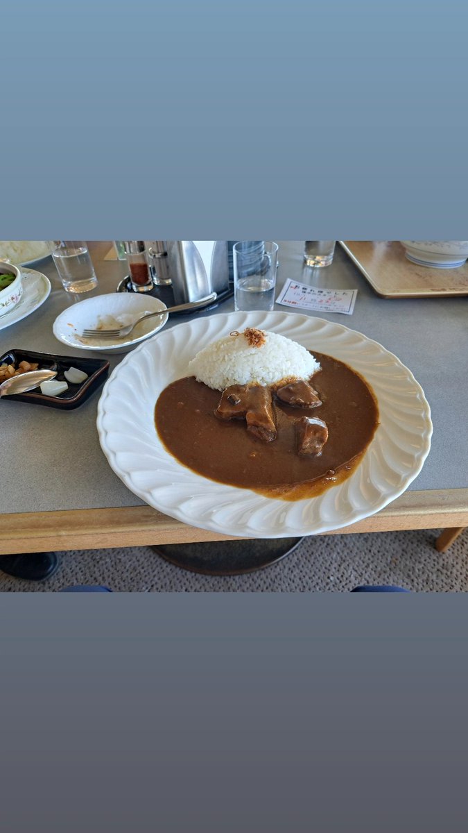 kmht4976's tweet photo. 御殿場ゴルフクラブ⛳一日中富士山が見れて絶景でした。ランチは珍しくビーフカレー。
来週は山梨県の桜ヒルズゴルフクラブ⛳ https://t.co/8OduVtZBCt