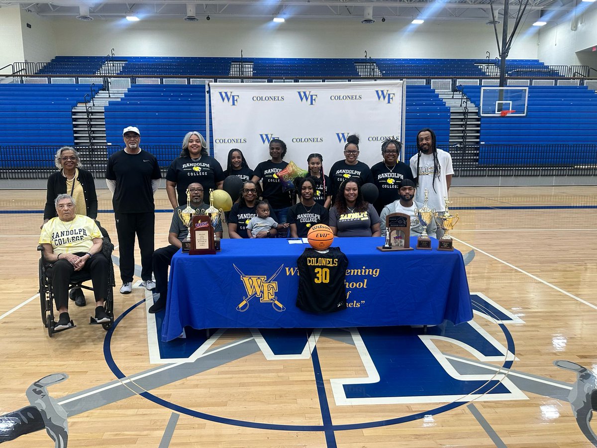 Congratulations to Tyshawn Henderson ( Ferrum)  and Deasia Priest ( Randolph) on their signing today!