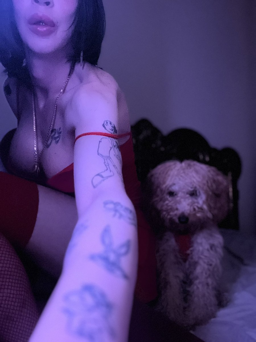 🎈🧚🏼‍♀️🔴