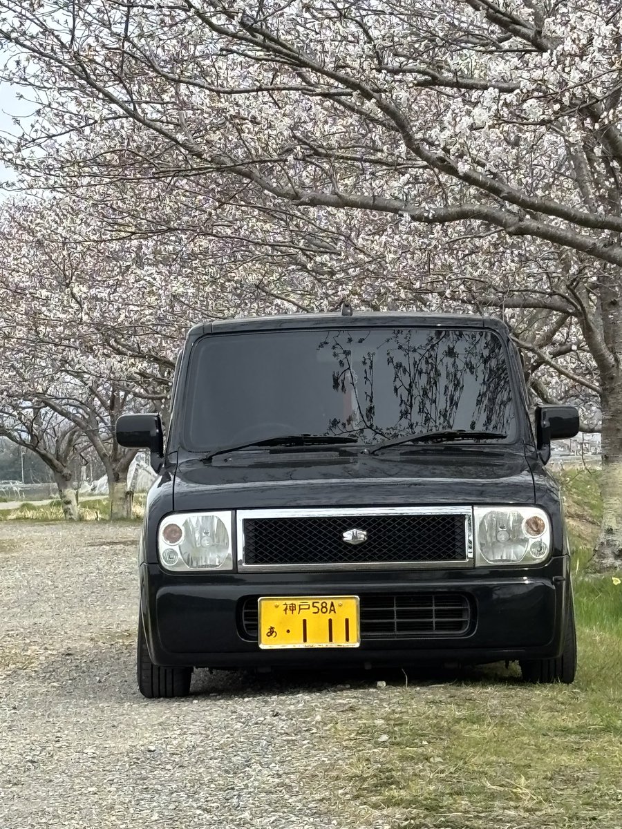 #低車高のラパンはかっこいい
低車高風のラパンですが🫣