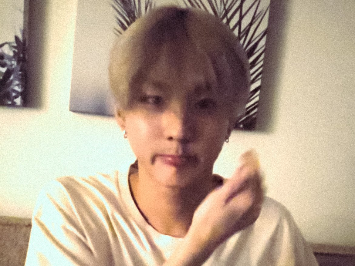 📷 (@jungwonshot) on Twitter photo 