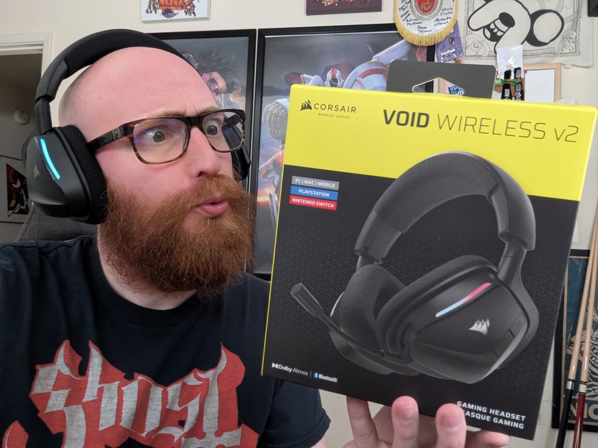‼️IT'S HERE‼️

⭐️The Void Wireless V2 from <a href="/CORSAIR/">CORSAIR</a>!⭐️

🛜 Wireless form factor w/ Bluetooth

💪Up to 70 hours of battery life

🎙️Best-in-class omni-directional flip-to-mute mic w/ Nvidia Broadcast

🔗go.corsair.com/BahamutGaming

#AnIconReborn #CorsairAmbassador #Ad #CORSAIR