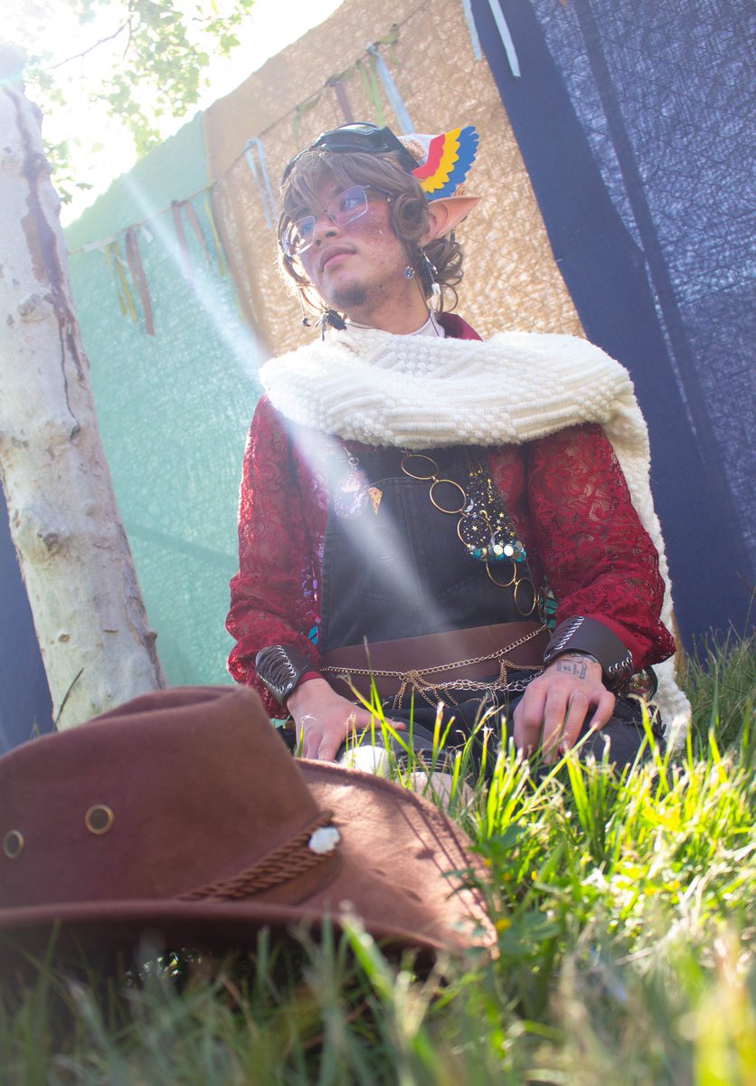 insanitydog25's tweet photo. The First Winner of the Life Series βοΈ
UHHHH SO @AnxiousCarAlarm POPPED OFF HARD WITH THESE PICTURES THEY TOOK AT RENFAIRE. I'm shaking and screaming rn over this!
#HermitCraft #Hermitcraftfanart #lifeseries #grianfanart #3rdlifesmp #grian https://t.co/NhDP93gHX1