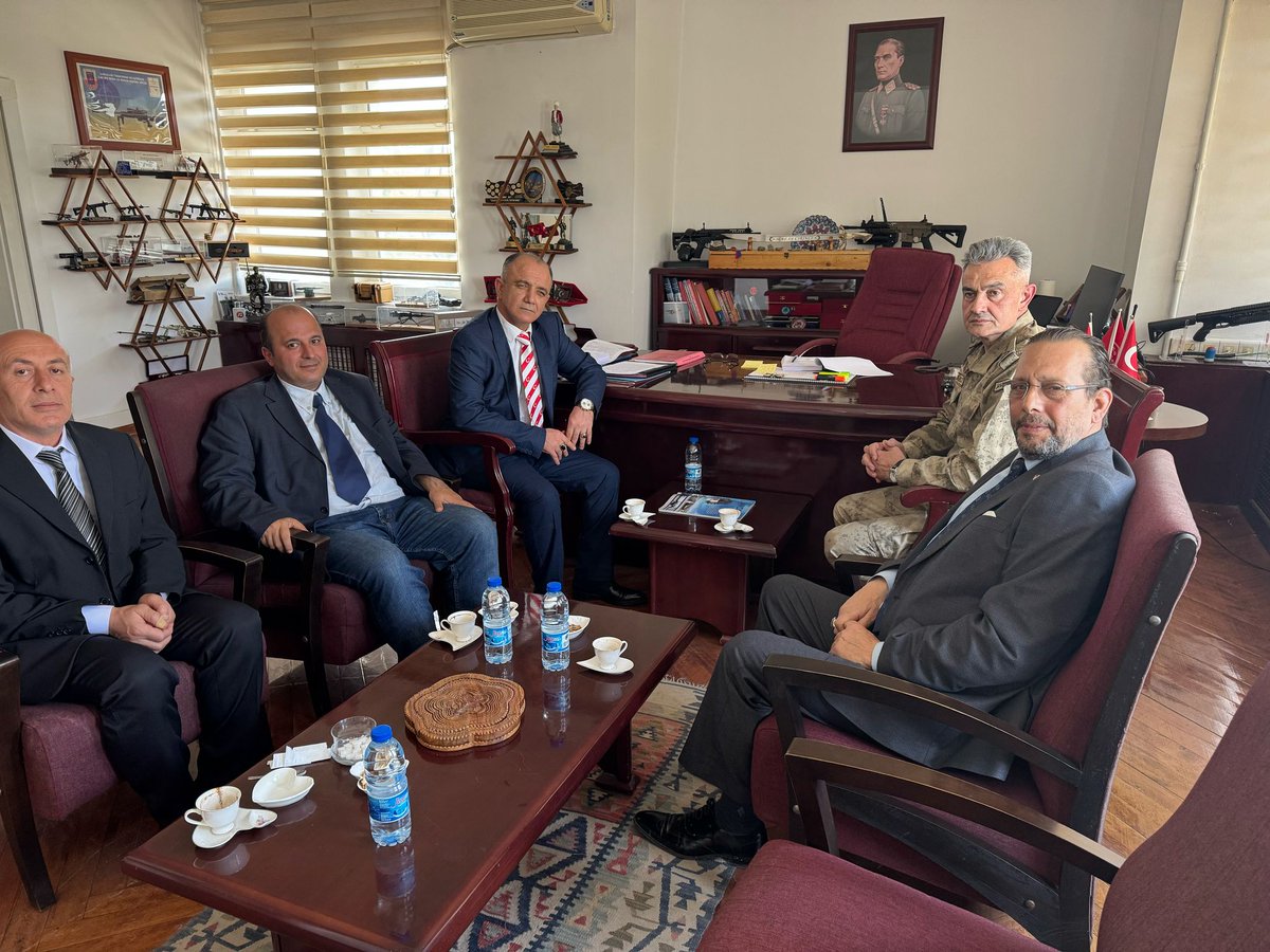 Genel başkanımızın Albay Halis ÇIRIKÇIYI makamında ziyareti