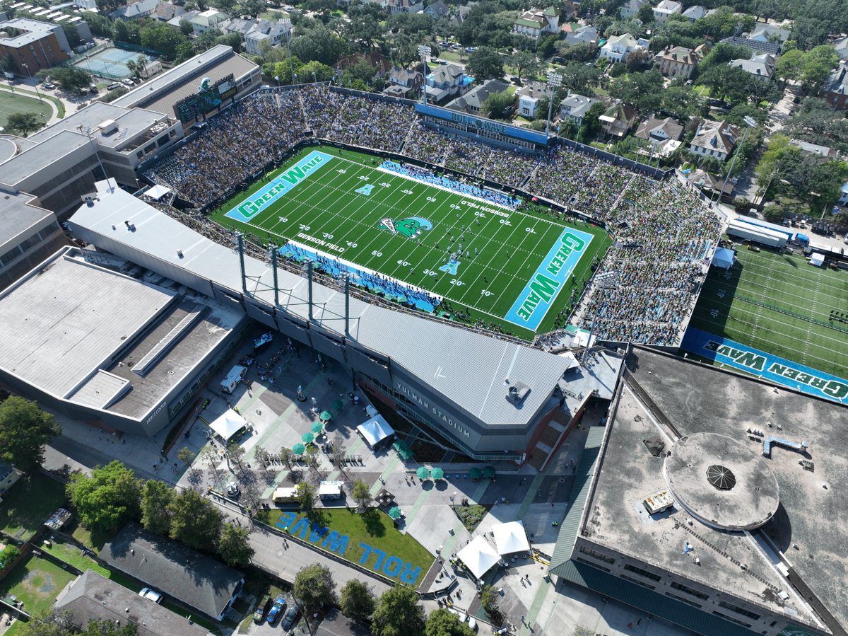 Tulane Green Wave (@tulaneathletics) on Twitter photo .<a href="/GreenWaveFB/">Tulane Football</a> Hosts Spring Game on Saturday starting at 10 a.m.
🔗bit.ly/25FB_Spring_Ga…
#RollWave 🌊 .<a href="/GreenWaveFB/">Tulane Football</a> Hosts Spring Game on Saturday starting at 10 a.m.
🔗bit.ly/25FB_Spring_Ga…
#RollWave 🌊