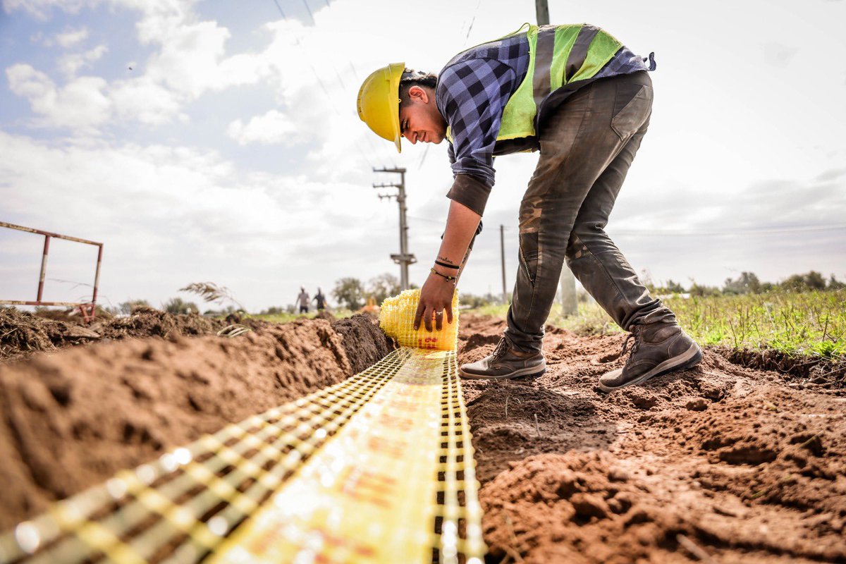 En #Pilar, avanzamos con la tercera etapa de la instalación de redes domiciliarias de #GasNatural. Son más de 4.317 metros de red que benefician a 240 hogares y 960 vecinos. Vamos a terminar con este tramo del programa “Dale Gas” y vamos por otro para que Pilar no deje de crecer