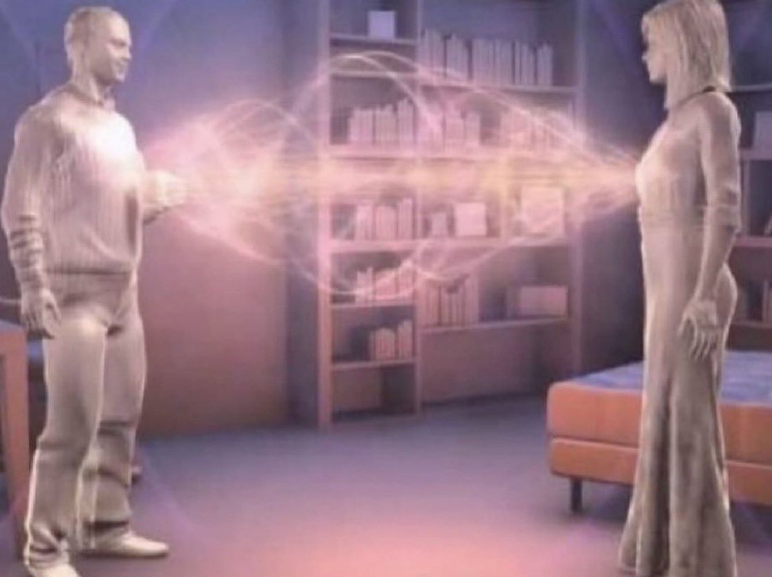 fui a checar si me había respondido y estaba escribiendo