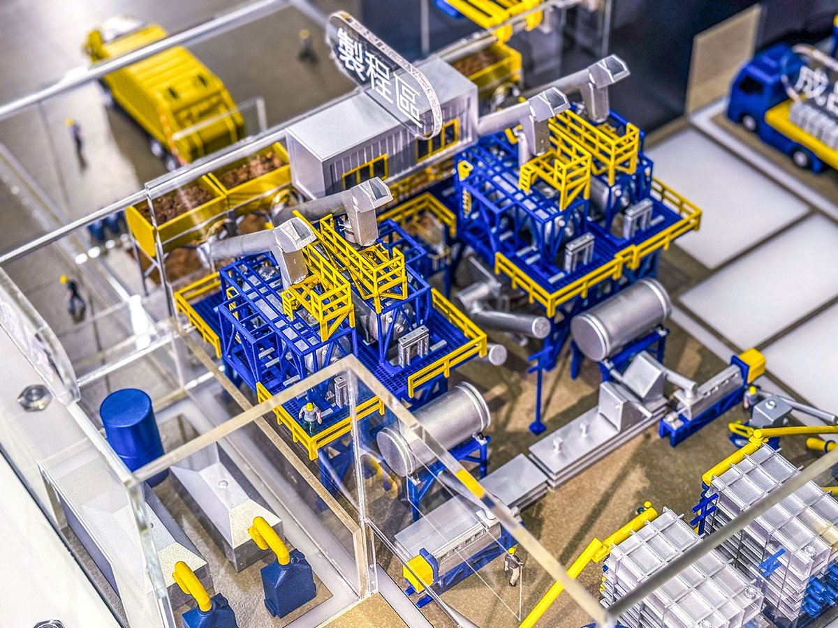 HaruLHAMODEL's tweet photo. 👏
We can also easily complete the architectural model of the industrial model. #garbagetreatmentplant #solarenergy #buildingmodels #scalemodel 
🔥PS:Garbage treatment plants, water treatment plants, waste treatment plants, solar power plants, hydropower plants, wind power plants https://t.co/yI2ux8d622