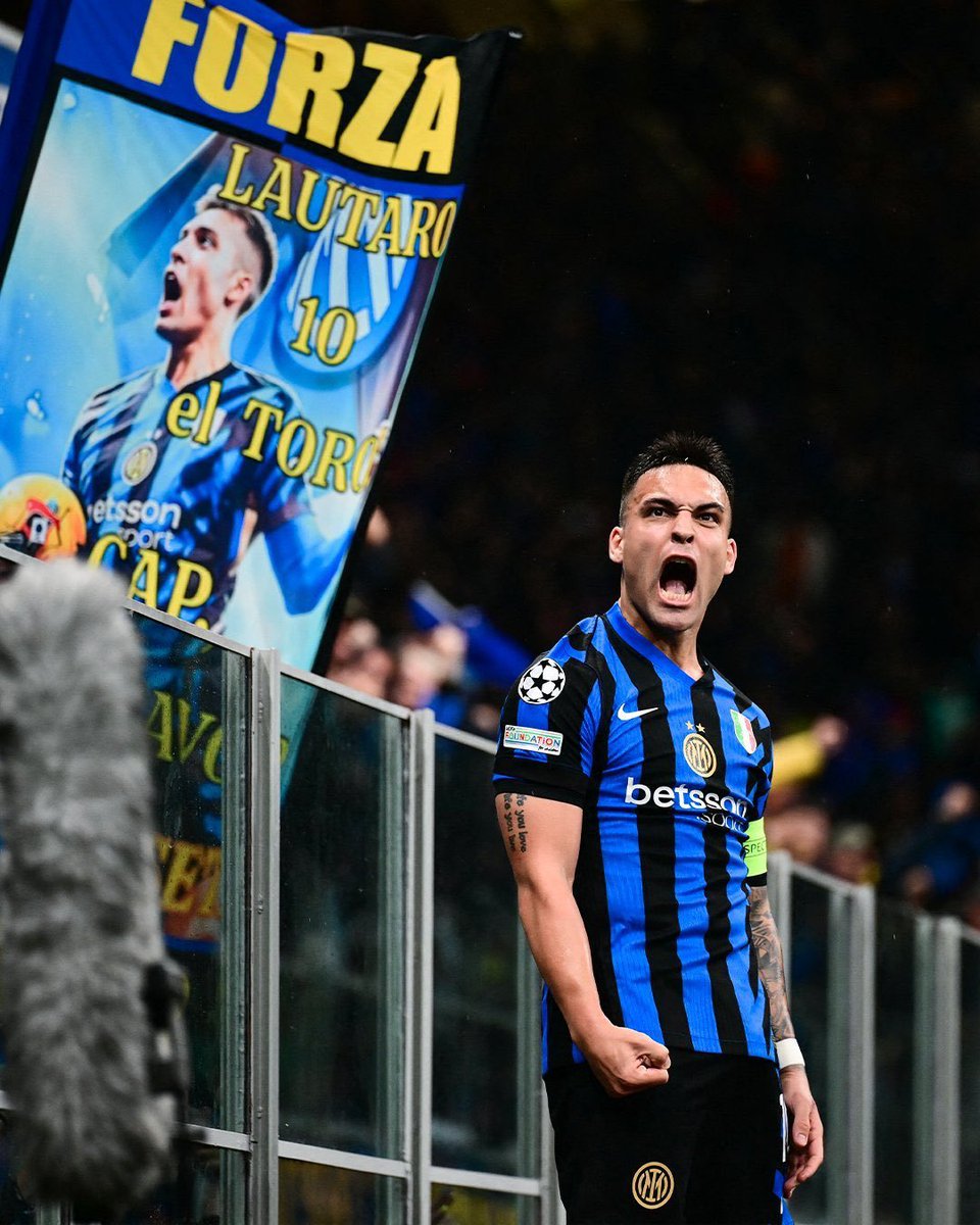 TIDAK ADA BAVARIA HARI INI
(Inter Milan 2 (4) - (3) 2 Bayern Munich)

Jam 9 malam aku pulang, langsung istirahat setelah digempur kerasnya jalan Jakarta yang dibasahi hujan. Jujur kerasnya lebih real dari bacot Harry Kane si pengusaha lemari kosong yang nyinyir saat inter