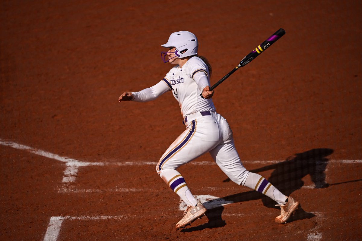 Northwestern Softball tweet media