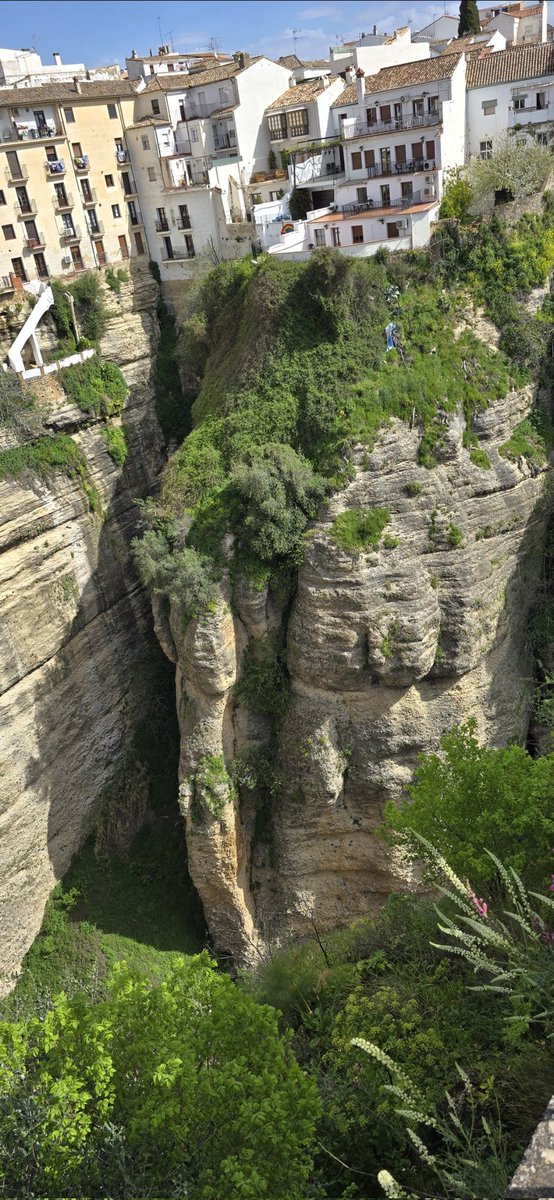 tgrance76's tweet photo. Nice view @ Ronda 🇪🇦 https://t.co/LeNwRfWn0w