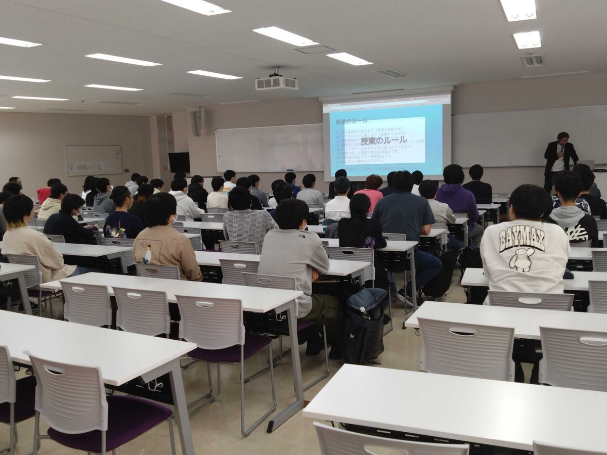 HacGamecreator's tweet image. オリエンテーションも終わり、本格的に授業スタート！
一緒に頑張りましょう💪