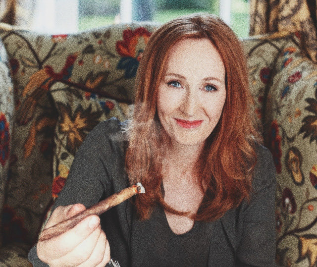 ladielabrys2's tweet photo. @jk_rowling QUEEN BEHAVIOR!!! https://t.co/uzFLNKiaP9
