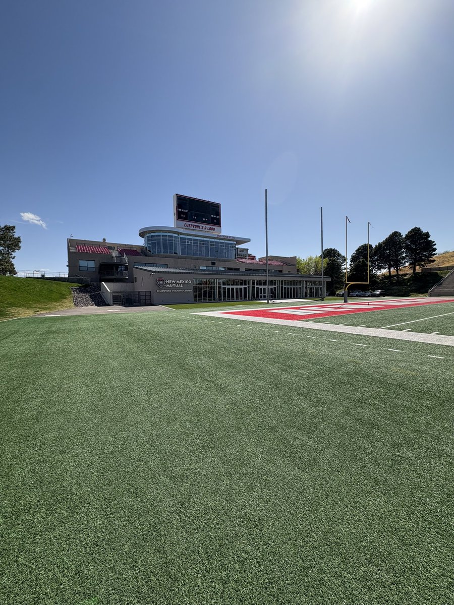Jack Ellis (@jack_ellis3_) on Twitter photo Had a great visit at <a href="/UNMLoboFB/">New Mexico Football</a>! Thanks <a href="/Coach_CBooth/">Cody Booth</a> and <a href="/_CoachElliott/">Jared Elliott</a> for making it happen. Go Lobos! Had a great visit at <a href="/UNMLoboFB/">New Mexico Football</a>! Thanks <a href="/Coach_CBooth/">Cody Booth</a> and <a href="/_CoachElliott/">Jared Elliott</a> for making it happen. Go Lobos!
