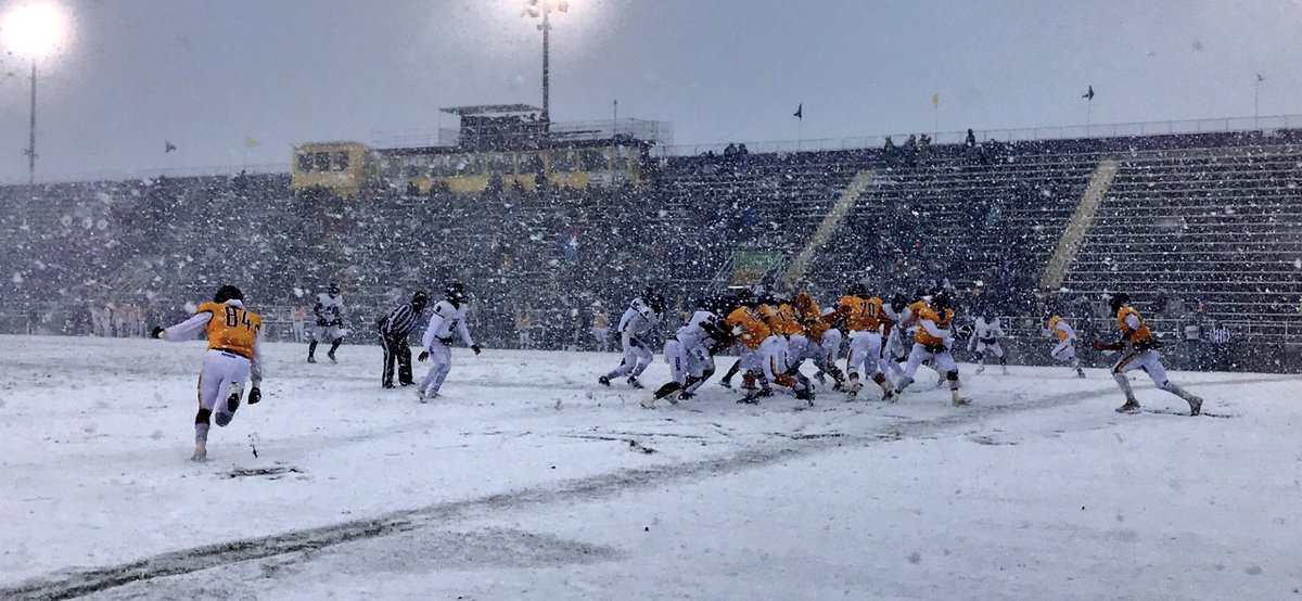 🚨 WINNING WEDNESDAY!!! 🚨

Did you know?!?!

The Longest Drive in the History of College Football, at any level, happened in 2018 at The Blake in The NCAA Playoff Quarterfinal Battle vs Tarleton State.

The Drive:

27 PLAYS - 26 Runs, 1 Pass (Final Play)
TD from <a href="/CoachSchlichte/">Ryan Schlichte</a>
