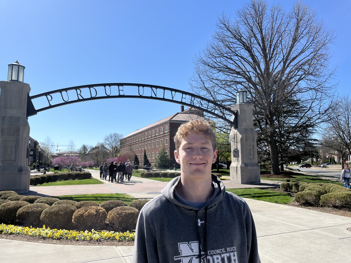 DexterMoore2389's tweet image. Great things happening in West Lafayette.  Great visit today and tour at Purdue.  @LifeAtPurdue @PurdueAdmission Followed by Engineering tour @PurdueEngineers @PurdueME #MySmallStep - Application in by Nov 1! #BoilerUp