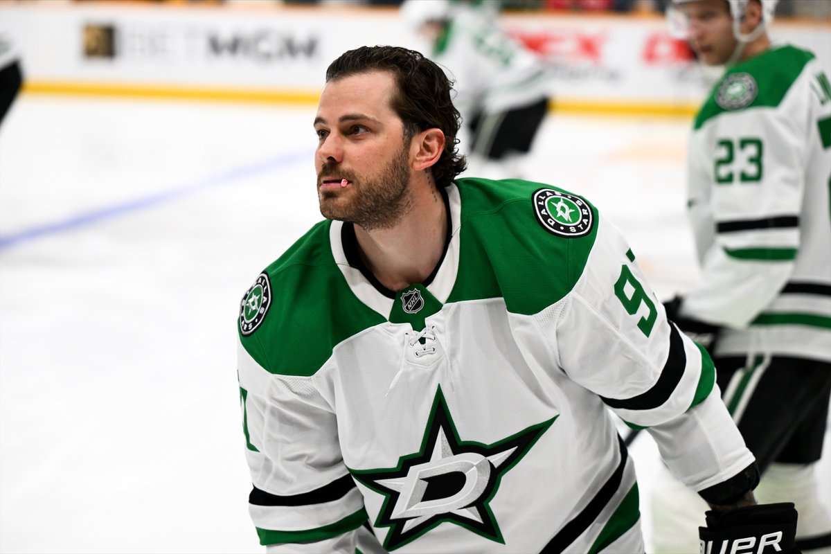 BR_OpenIce's tweet photo. Howdy, look who's back for the Stars for the first time since December 👀

(via @NHL) https://t.co/Y6UhvDbK4M