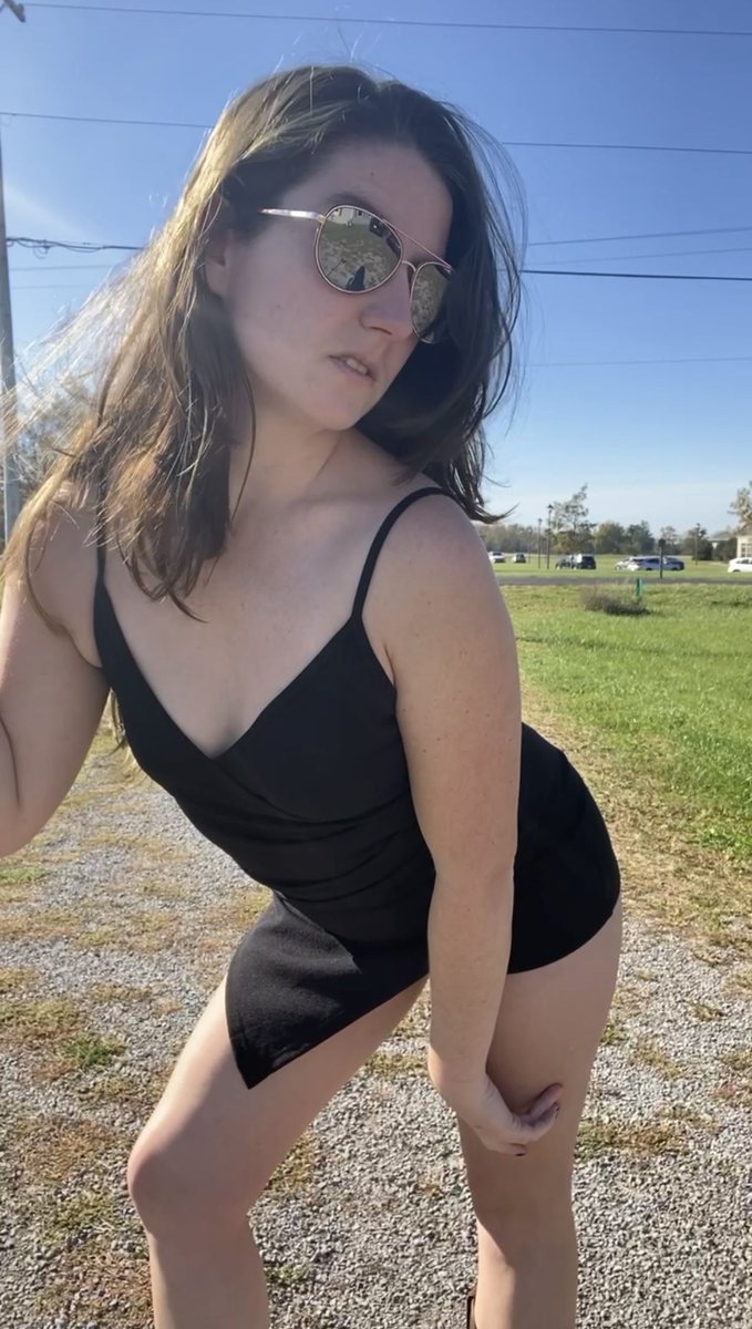 Content from scarletttfoxx