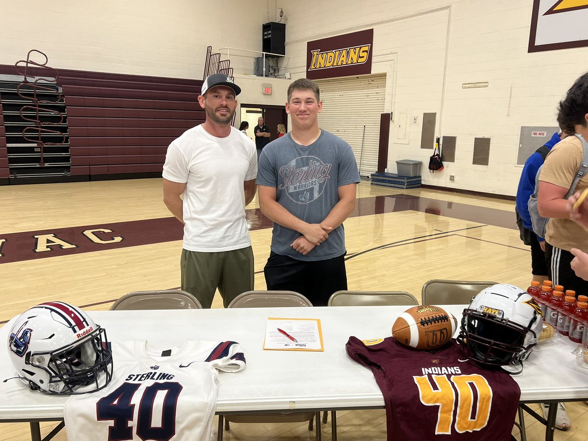 TageC70258's tweet photo. A huge thanks to Jerome Gottschalk for helping with my athletic development and helping achieve my goal of playing college football. https://t.co/UkPu5ZSjZ2