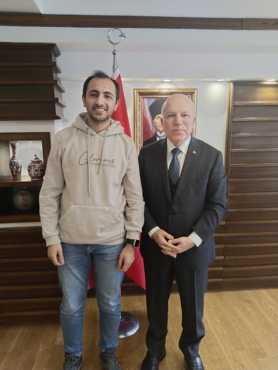 Erzurum Büyükşehir Belediye Başkanı Sayın Mehmet Sekmen ile bir araya gelerek DEPRON Projemiz hakkında verimli bir görüşme gerçekleştirdik. Nazik ev sahipliği ve destekleri için kendisine teşekkür ediyoruz. 
<a href="/erzurumbld/">Erzurum Büyükşehir Belediyesi</a>
#Erzurum #Belediye #DEPRON