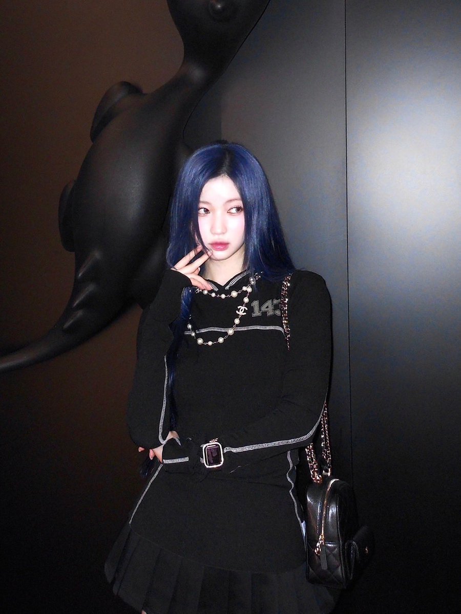 *0417 Happy asachan dayyyyy*

생일 축하해요🫶🏻

제가 멋진 미소의 아사를 사랑해ㅎㅎㅎ♡

예쁘하고 멋진 아사를 동경합니다.

アサちゃんだいすき🎀

#BABYMONSTER #베이비몬스터 #榎並杏紗 #ENAMIASA #HAPPYASADAY #19YearsBlessedWithASA