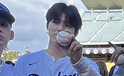 park jeongwoo for LA dodgers! #박정우