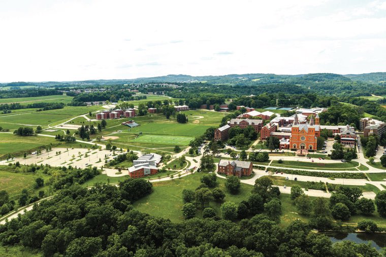 The transfer portal is OPEN — and if you’re looking for a fresh start, Saint Vincent College is where you need to be.

🔸A new coaching staff, a new standard, and a player-first mentality.

🔸A brand new 72,000 sq ft indoor athletic facility in the works — year-round grind, rain