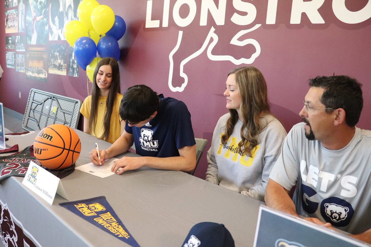 Kenny Edwards (@coached3232) on Twitter photo What a great day it was celebrating <a href="/Connor_Will24/">Connor Williams</a>
signing with <a href="/TMCBearsMBB/">Truett-McConnell MBB</a> . Excited for him to continue his academic and athletic career.
A big Thank you to Coach Yen for making the ride to celebrate with Connor. I look forward to tracking his success under Coach Yen’s What a great day it was celebrating <a href="/Connor_Will24/">Connor Williams</a>
signing with <a href="/TMCBearsMBB/">Truett-McConnell MBB</a> . Excited for him to continue his academic and athletic career.
A big Thank you to Coach Yen for making the ride to celebrate with Connor. I look forward to tracking his success under Coach Yen’s